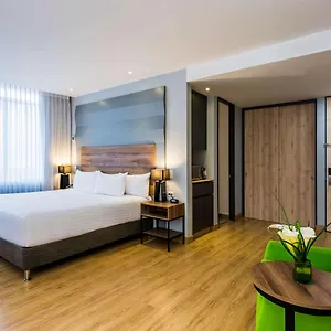 La Quinta By Wyndham **** Medellín