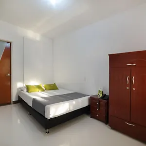 Hotel Ayenda 1234 Imperio 70, Medellín