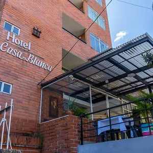 Hotel Ayenda Casa Blanca Laureles, Medellín