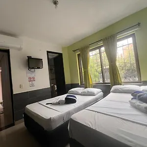 Hotel Laureles, Medellín